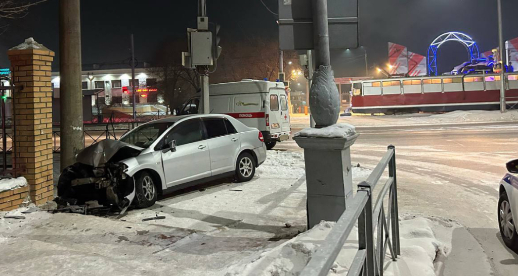 В Улан–Удэ в ДТП пострадал водитель иномарки