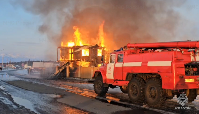 В Тункинском районе Бурятии сгорел гостевой дом